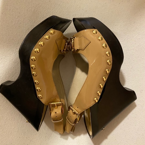 Michael Kors Heels Wedge - Picture 4 of 7